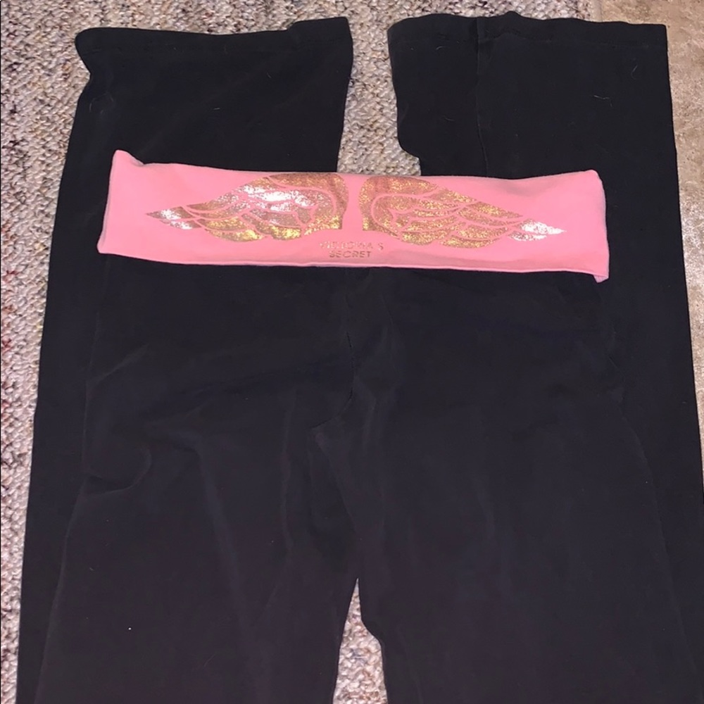 Victoria’s Secret Yoga Pants!